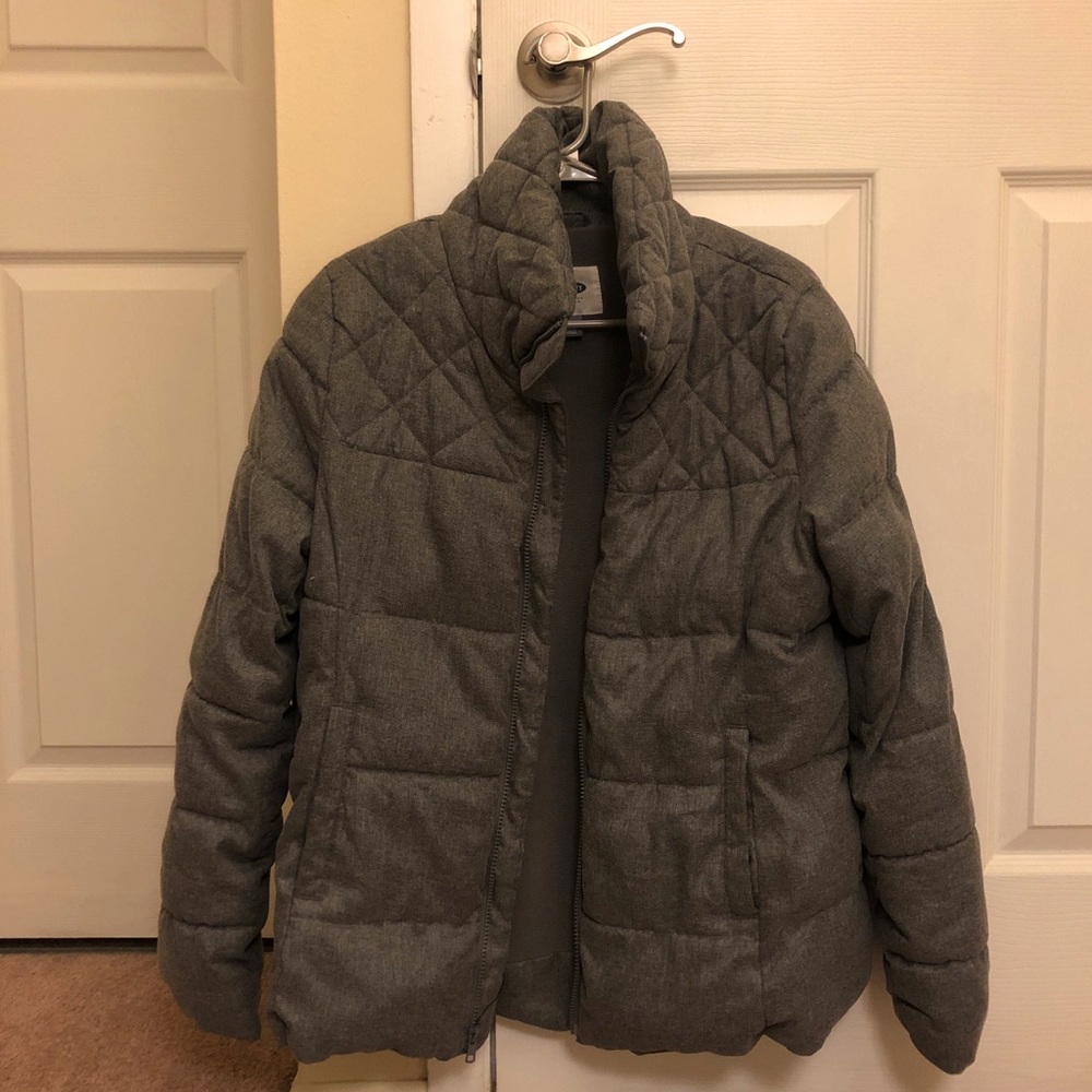 Old Navy Winter Puffer Jacket - Picture 2 of 5